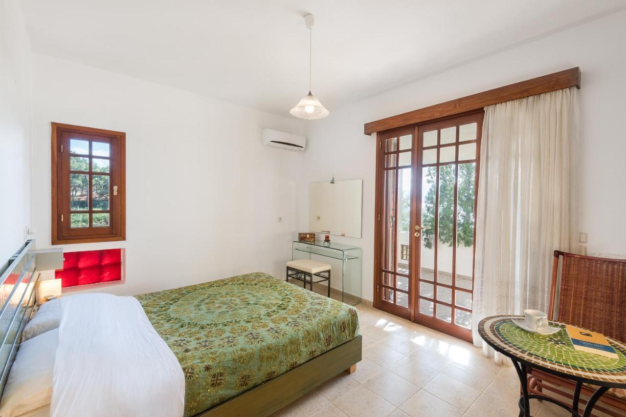 Emerald Dawn Villa Pefki  ภายนอก รูปภาพ