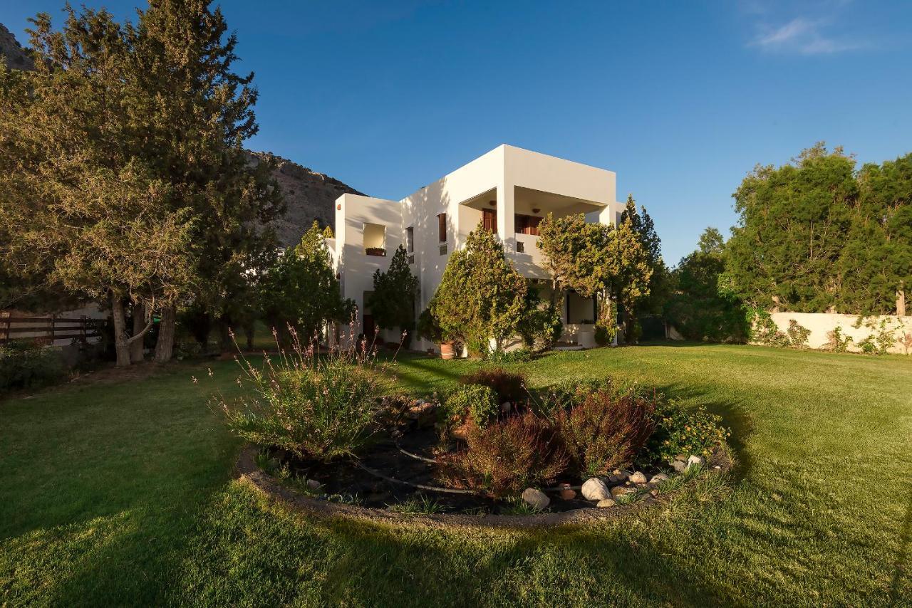 Emerald Dawn Villa Pefki  ภายนอก รูปภาพ