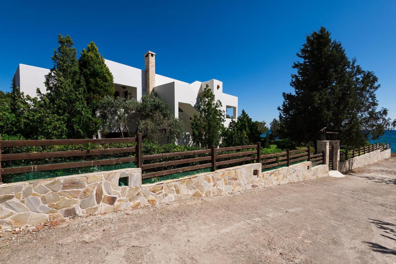 Emerald Dawn Villa Pefki  ภายนอก รูปภาพ
